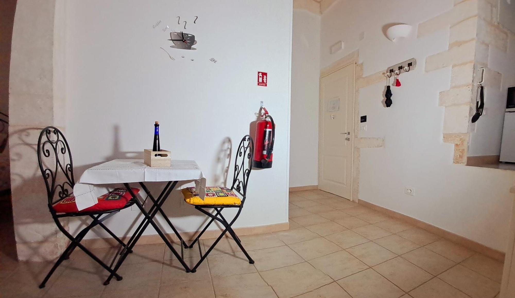 Il Plebiscito Luxury Loft Fronte Basilica Apartment มาร์ตินาฟรังกา ภายนอก รูปภาพ