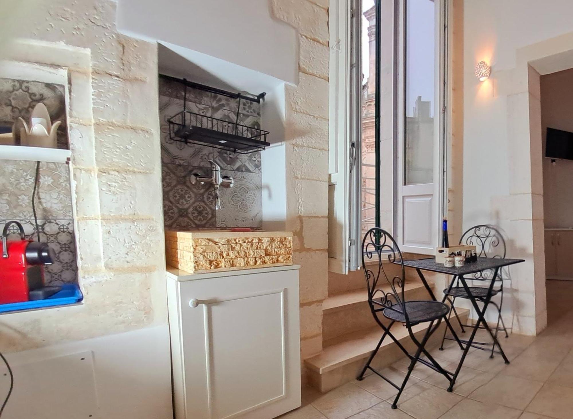 Il Plebiscito Luxury Loft Fronte Basilica Apartment มาร์ตินาฟรังกา ภายนอก รูปภาพ
